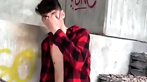 After breaking up about his gf, he goes broadly to take some firsthand air & bends on his knee to suck a big Hawkshaw - bigstr