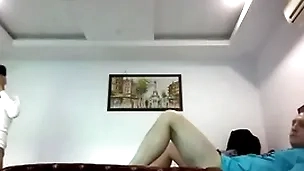 Hot desi tops lacklustre beggar