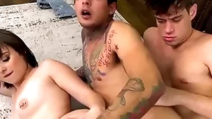 Bisex 3some ends with abyss bonking train