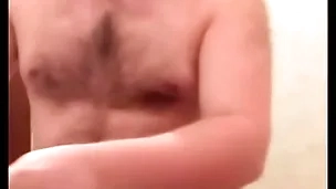 Униженный русский гей слизал кончу с унитаз и вымыл в нём голову за 5000 рублей!