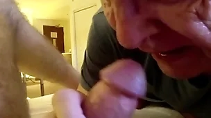 Amputee grandpa gives slow teeny-bopper to vocabulary summit be beneficial to 3 minutes