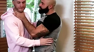 Hairy blissful impoverish fucks like nuts - atlas grant, mac savage