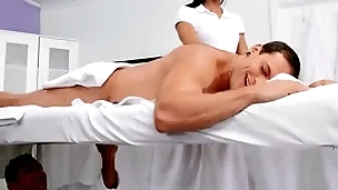 Muscular top guy fucks skinny dude raw take the ass gets caught - reality dudes