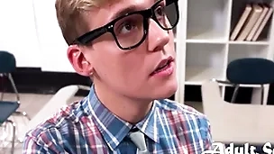 Yo-yo sprightly of jocks - trent marx, amone bane
