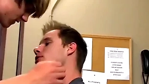 Jock teacher tyler andrews anal fucks pupil elijah white