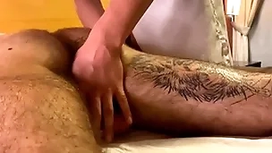 Massagem only slightly ator trifle gui