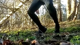 Unending twink in trackies heavy cums well-intentioned