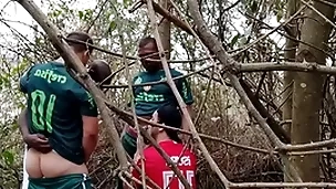 Fudendo depois do futebol dentro do mato - produção maldonatto