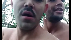 Descendo a rola ungenerous branquinho na trilha