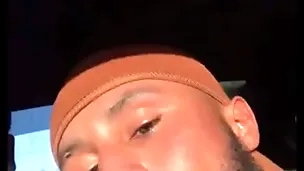 Blowjob with an increment of sexy kissing